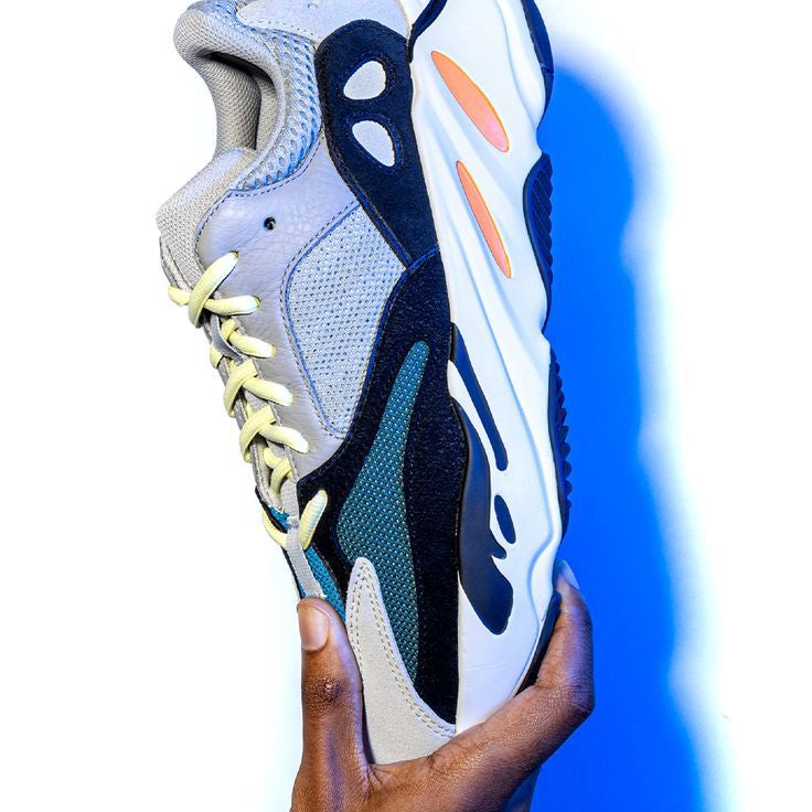 YEEZY 700