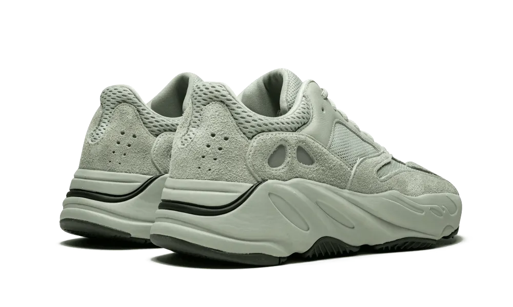 Yeezy Boost 700 - Salt