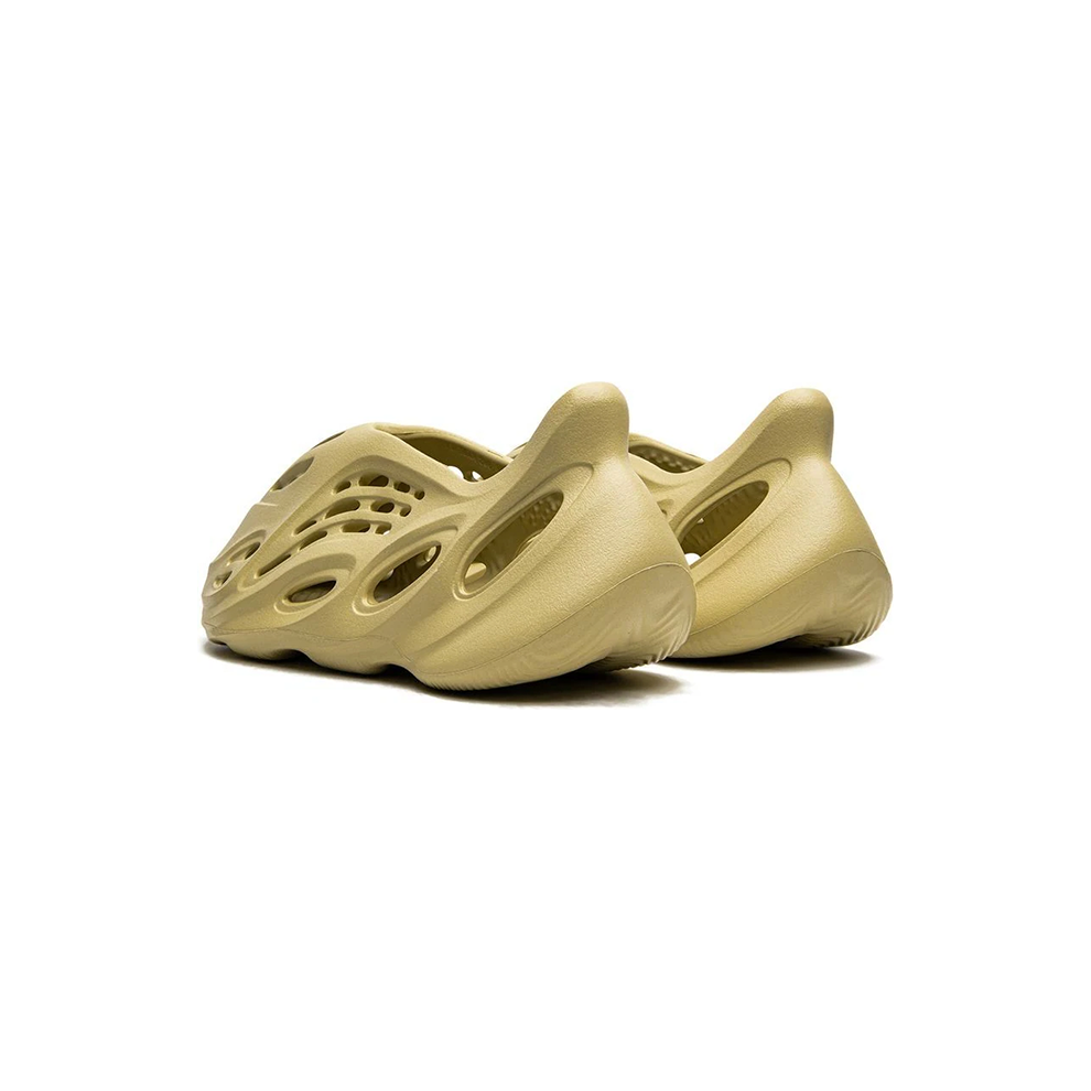 Yeezy Foam RNR - Sulfur