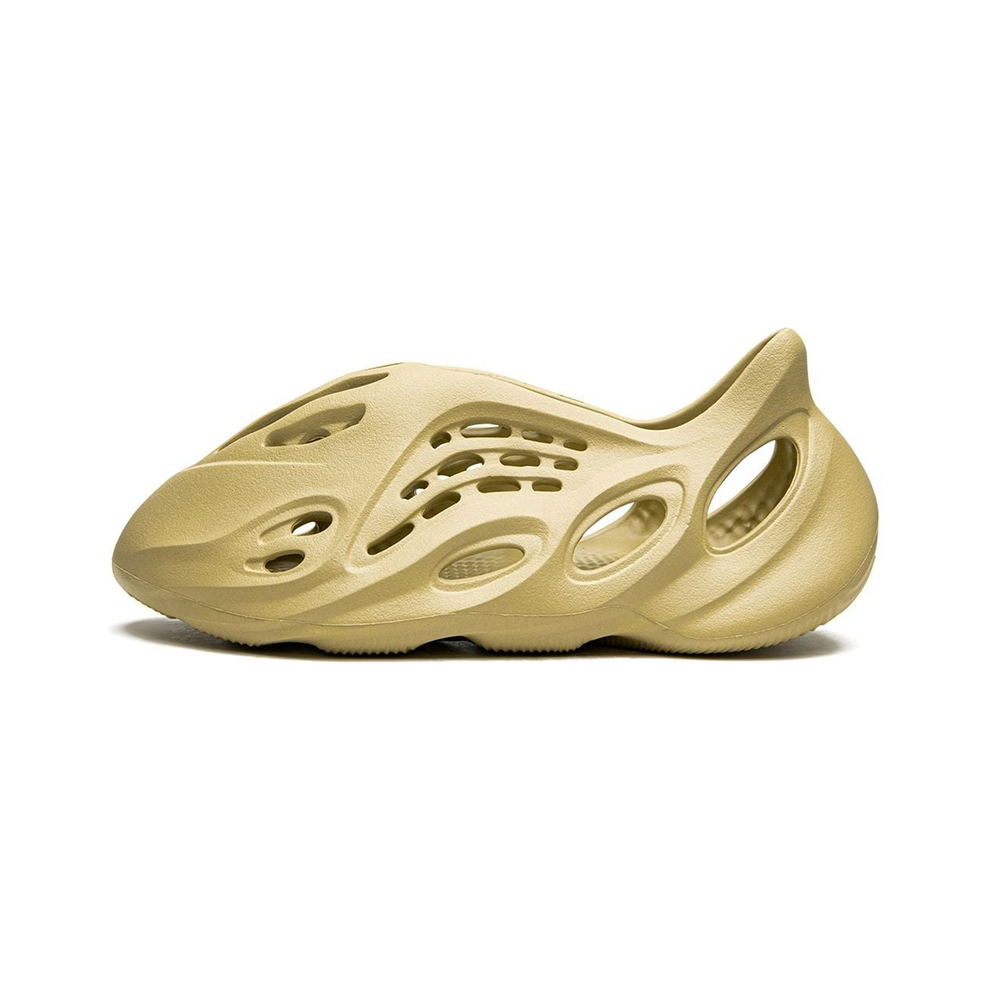 Yeezy Foam RNR - Sulfur