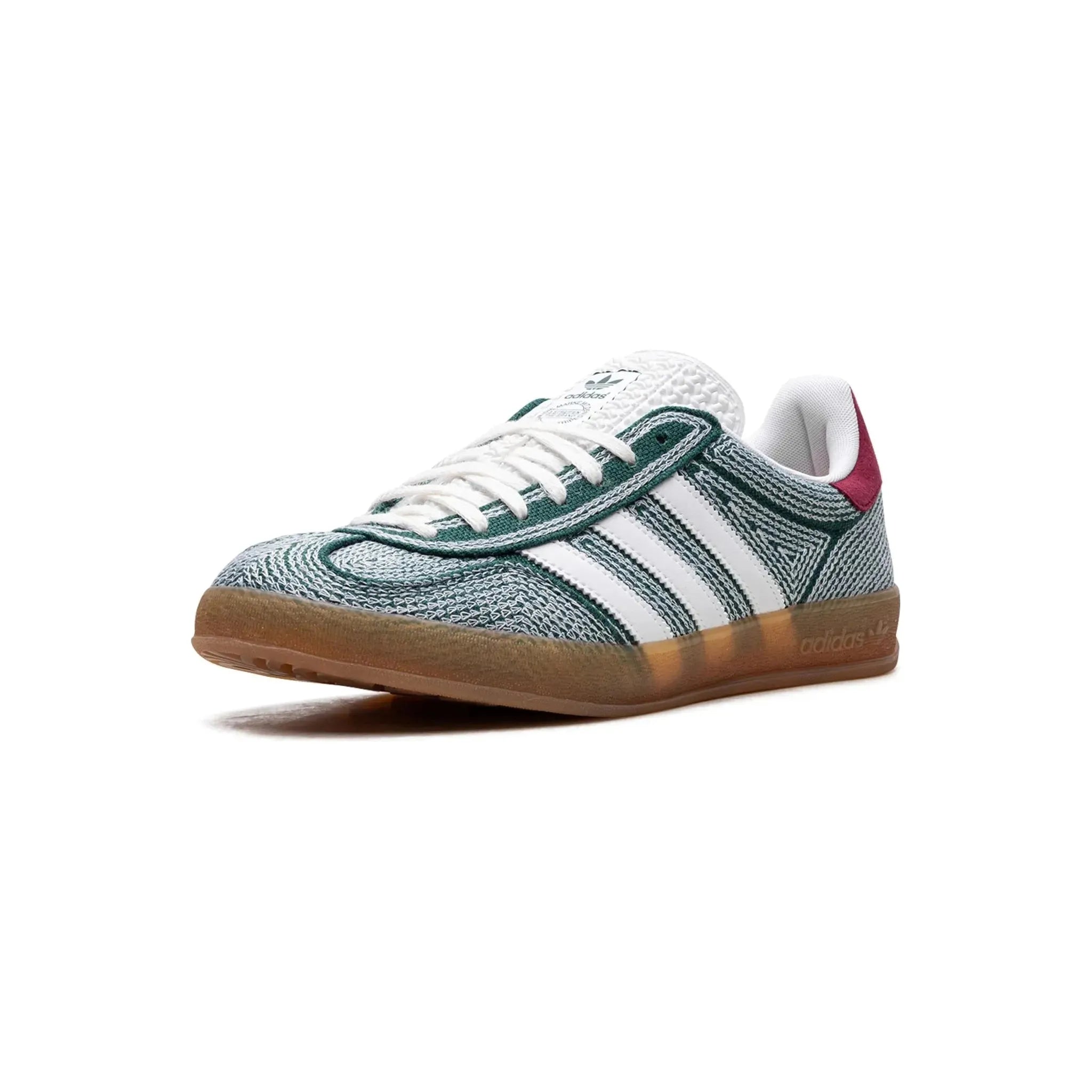 adidas-gazelle-mid-indoor-sean-wotherspoon_22285442_47835210_2048.webp