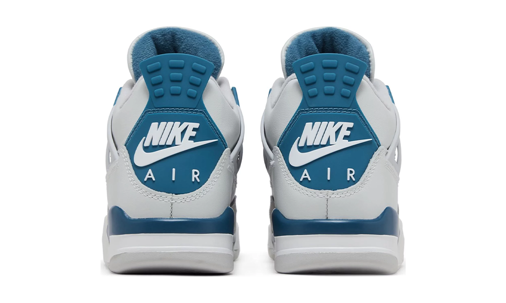 Air Jordan 4 - Military Blue (2024)