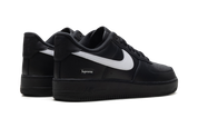 Air Force 1 Low Supreme -  Black and White