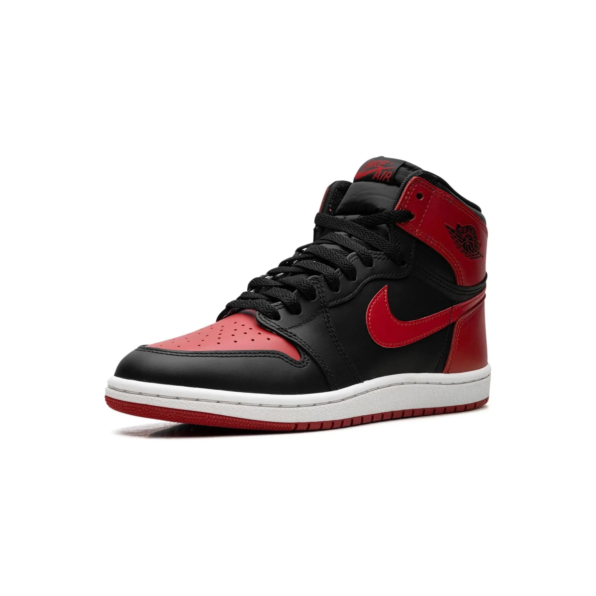jordan-air-jordan-1-high-85-bred_25525491_58211664_2048.webp