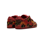 Nike SB Dunk Low - The Wizard of Oz Poppy Field