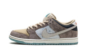 Nike SB Dunk Low - Big Money Savings