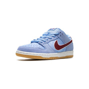 Nike SB Dunk Low - Philadelphia Phillies
