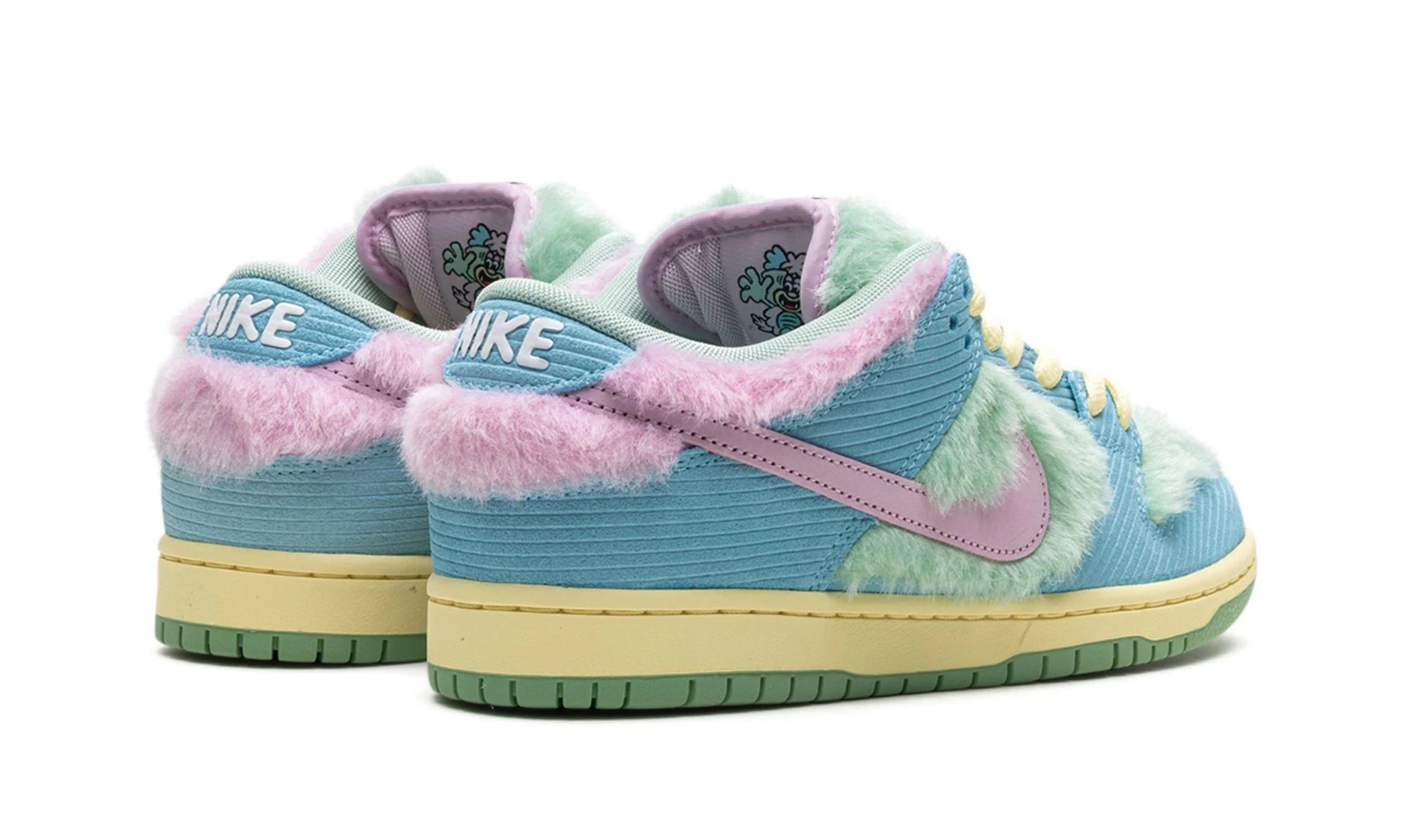 Nike SB Dunk Low - Verdy Visty